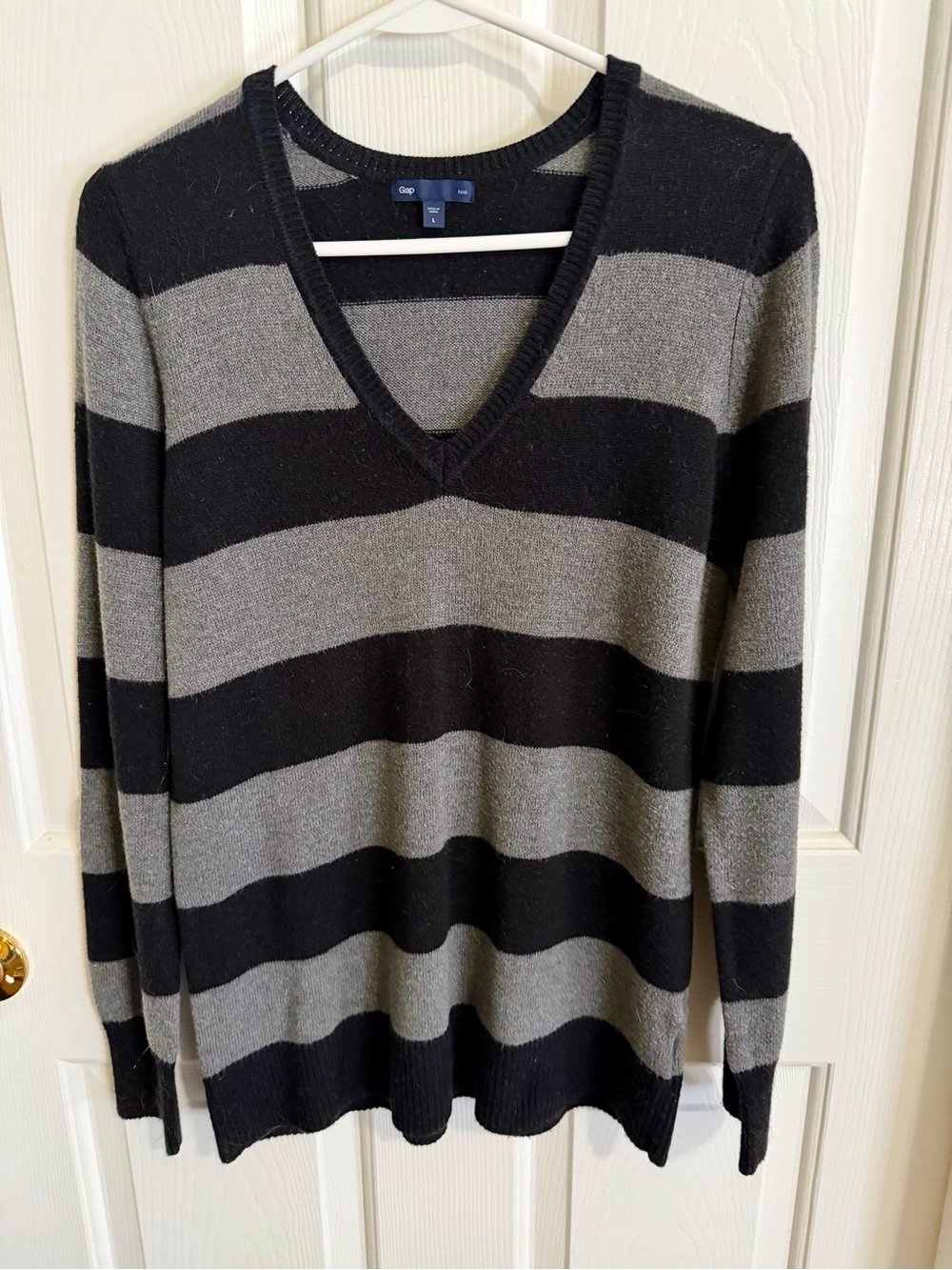 GAP Black & Gray Striped V-Neck Sweater